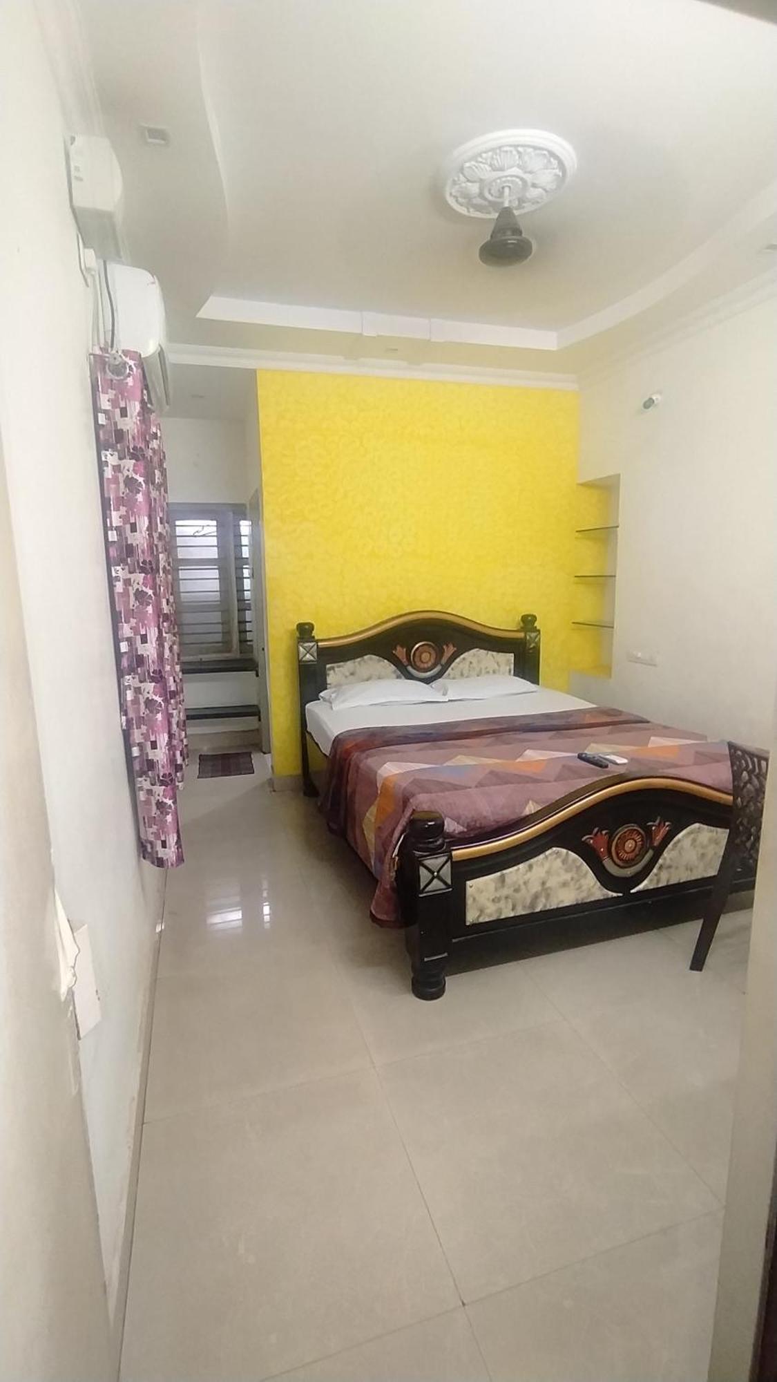 Kushi Homestay Guest House Вишакхапатнам Экстерьер фото